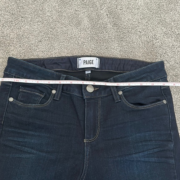 Like new PAIGE deep dark blue Skyline Skinny - Picture 5 of 9